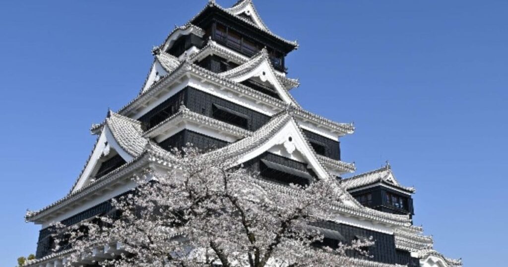 熊本城天守閣前広場